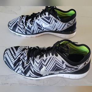 Nike Free TR Fit 5 Women's Running Shoes US Size 7.5 - Used